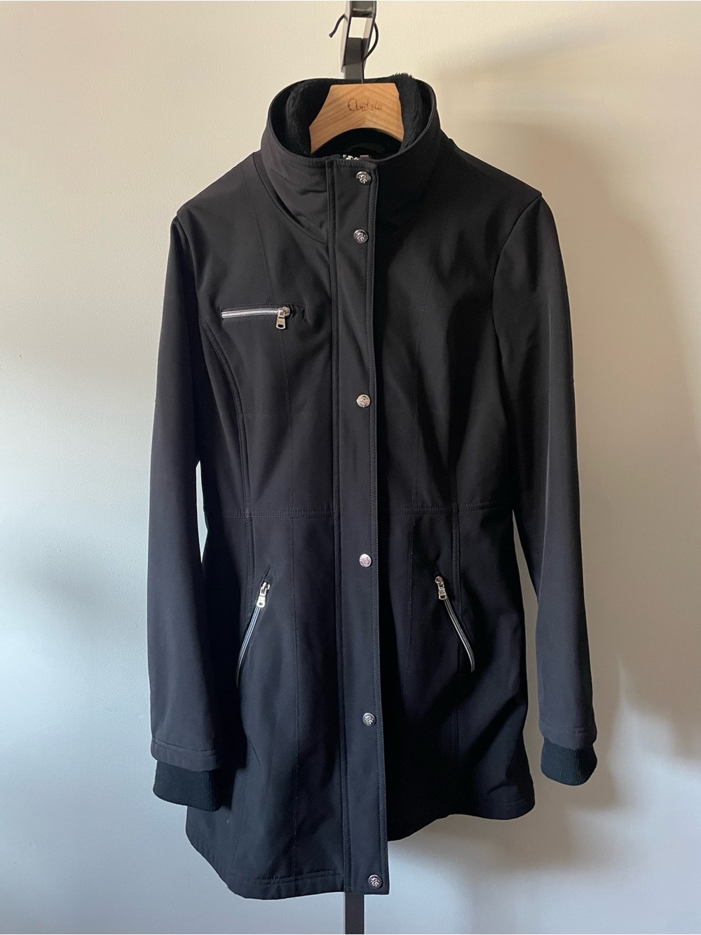 Jessica Simpson Softshell Fleece Collar Jacket Wind Proof Water Resistant Black